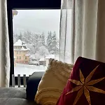 мансарда с фантастични гледки и две спални * Чепеларе