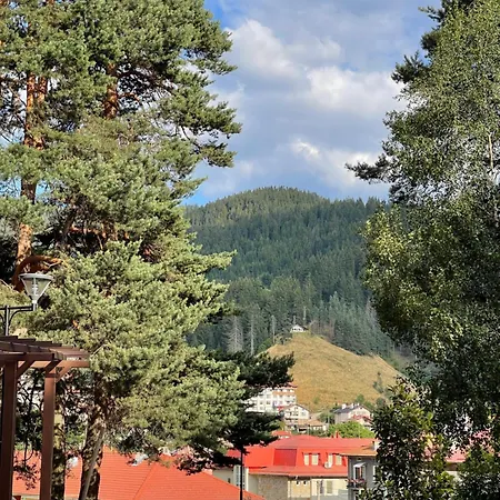 Apartamento мансарда с фантастични гледки и две спални *
